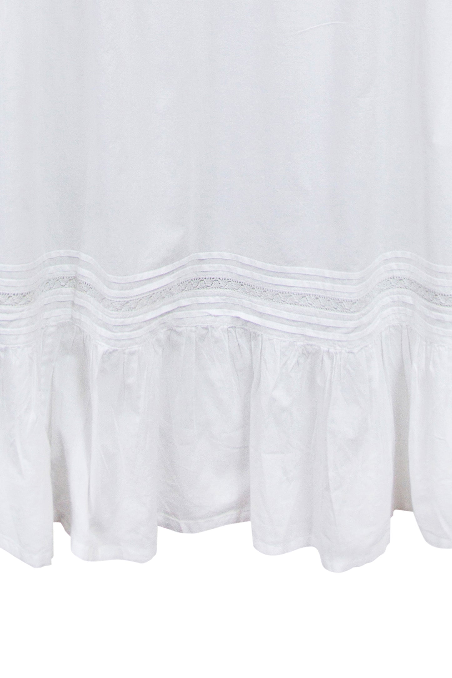 100% Cotton Embroidered Scoop Neck Gown - La Cera