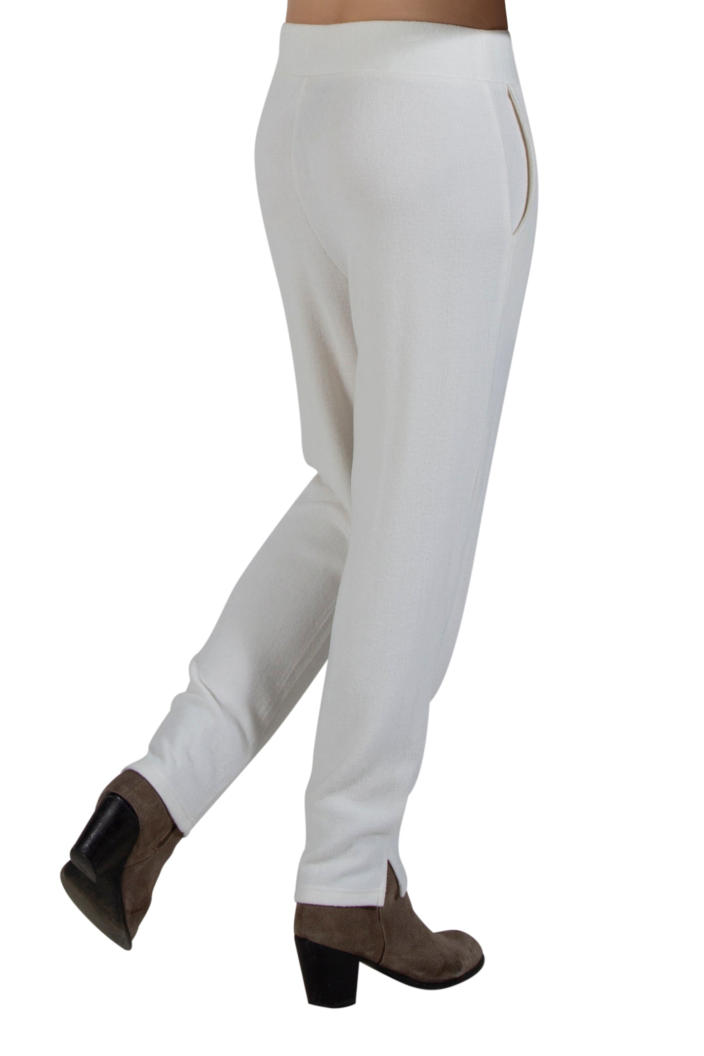 Comfort Luxe Collection Cozy Knit Pleated Pants - La Cera