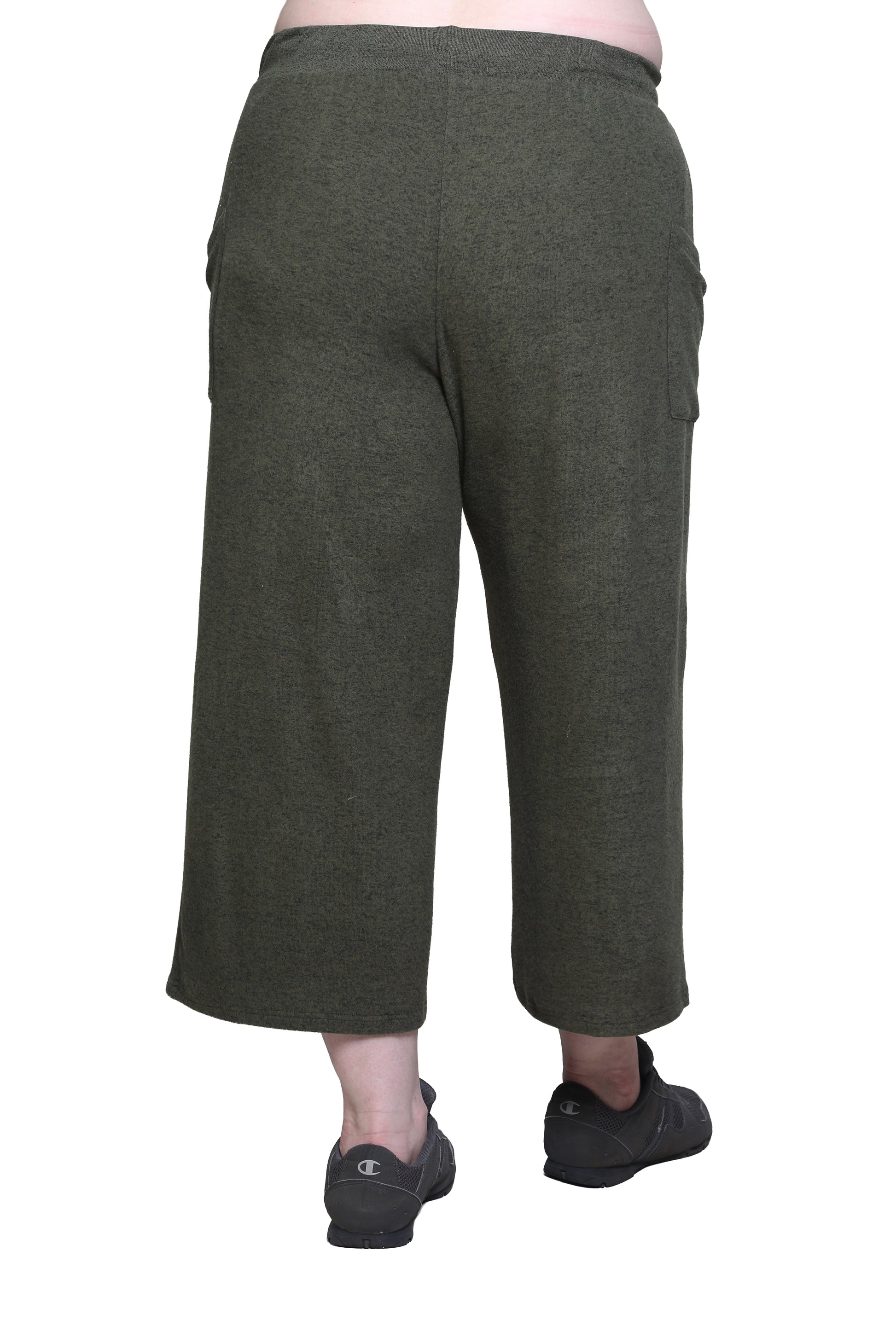 The Comfort Collection Plus Size Sporty Capri - La Cera