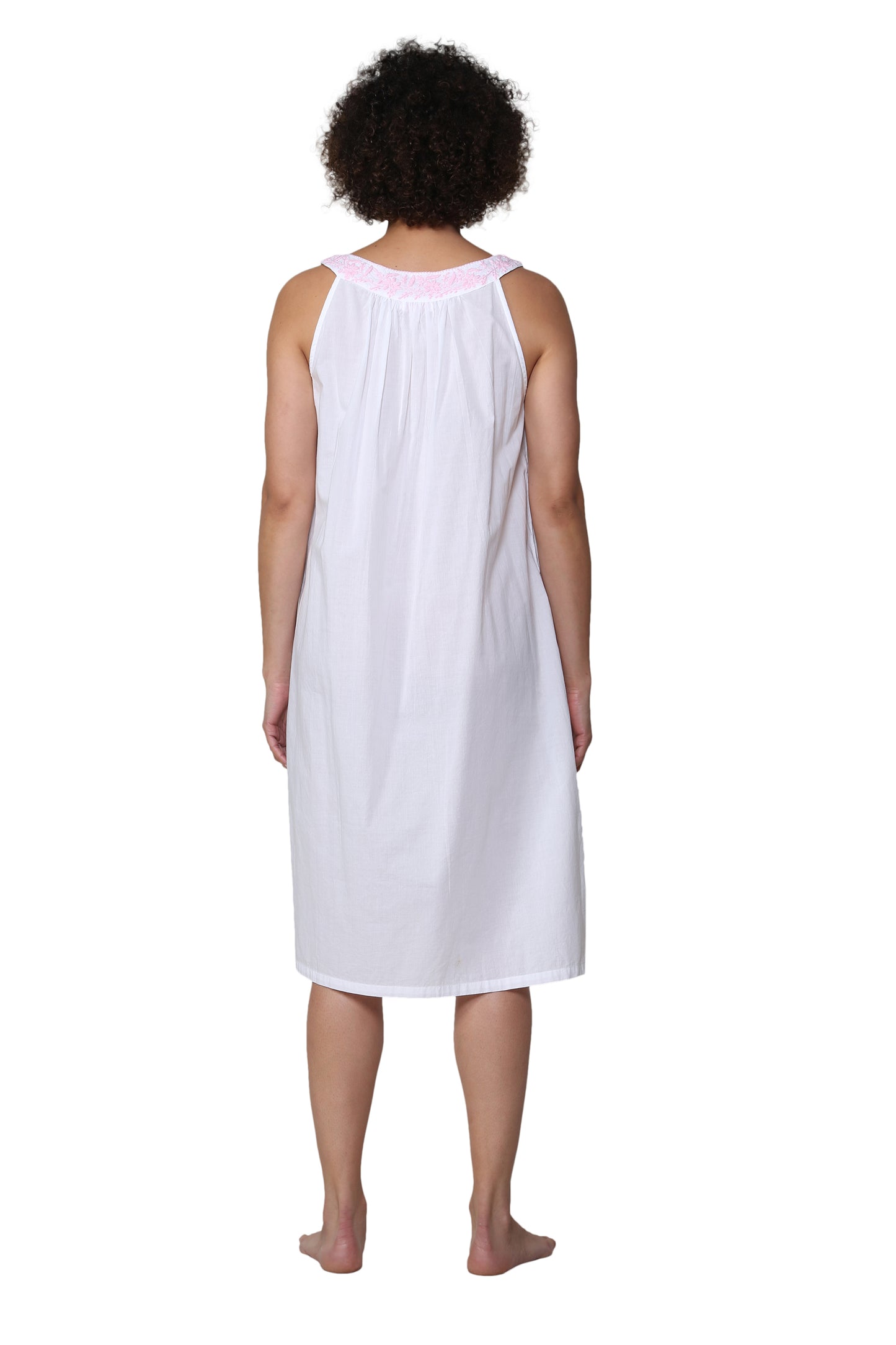 La Cera Sleeveless Gown With Contrast Embroidery - La Cera