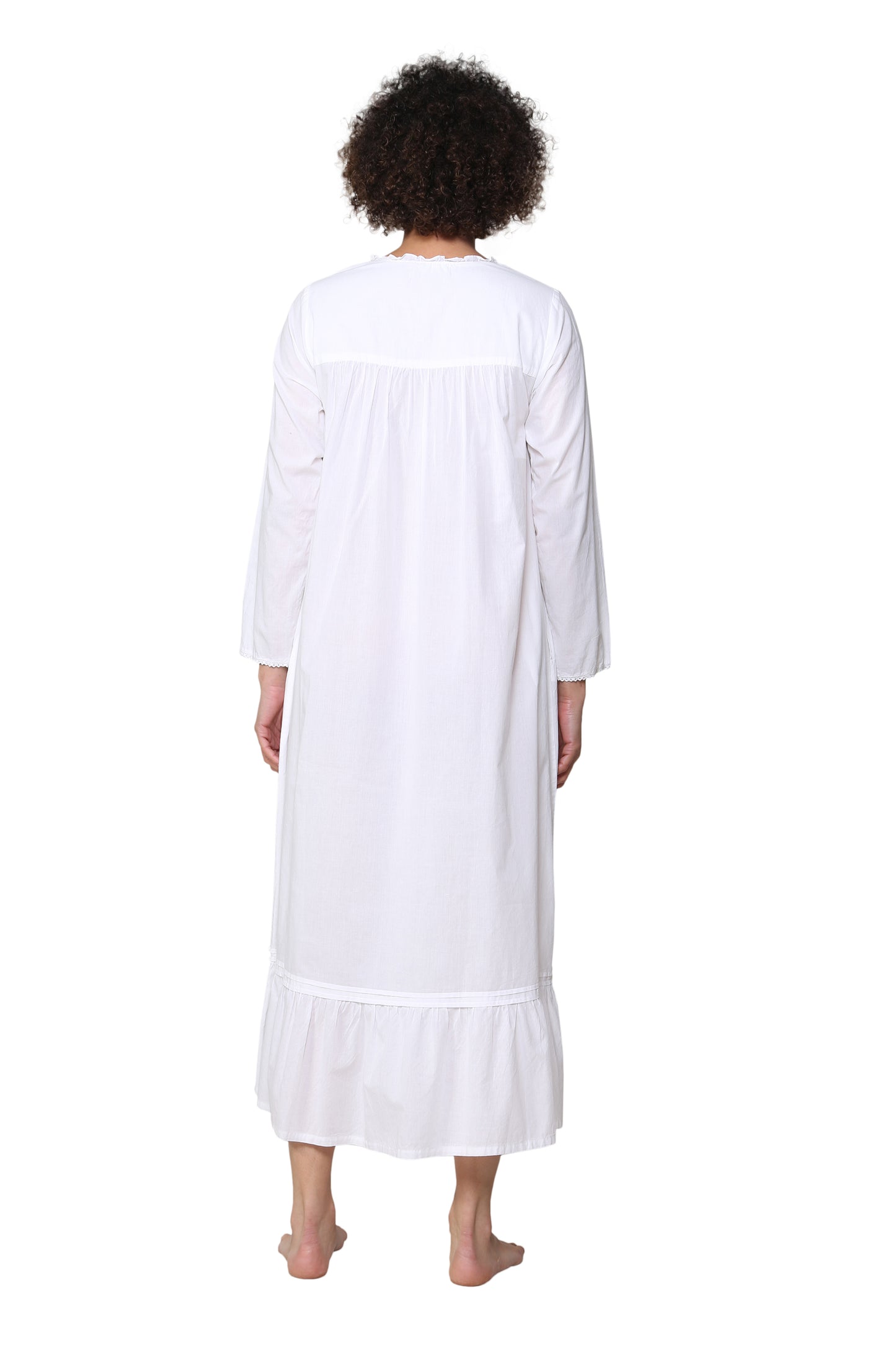 100% Cotton Embroidered Long Sleeve Gown - La Cera