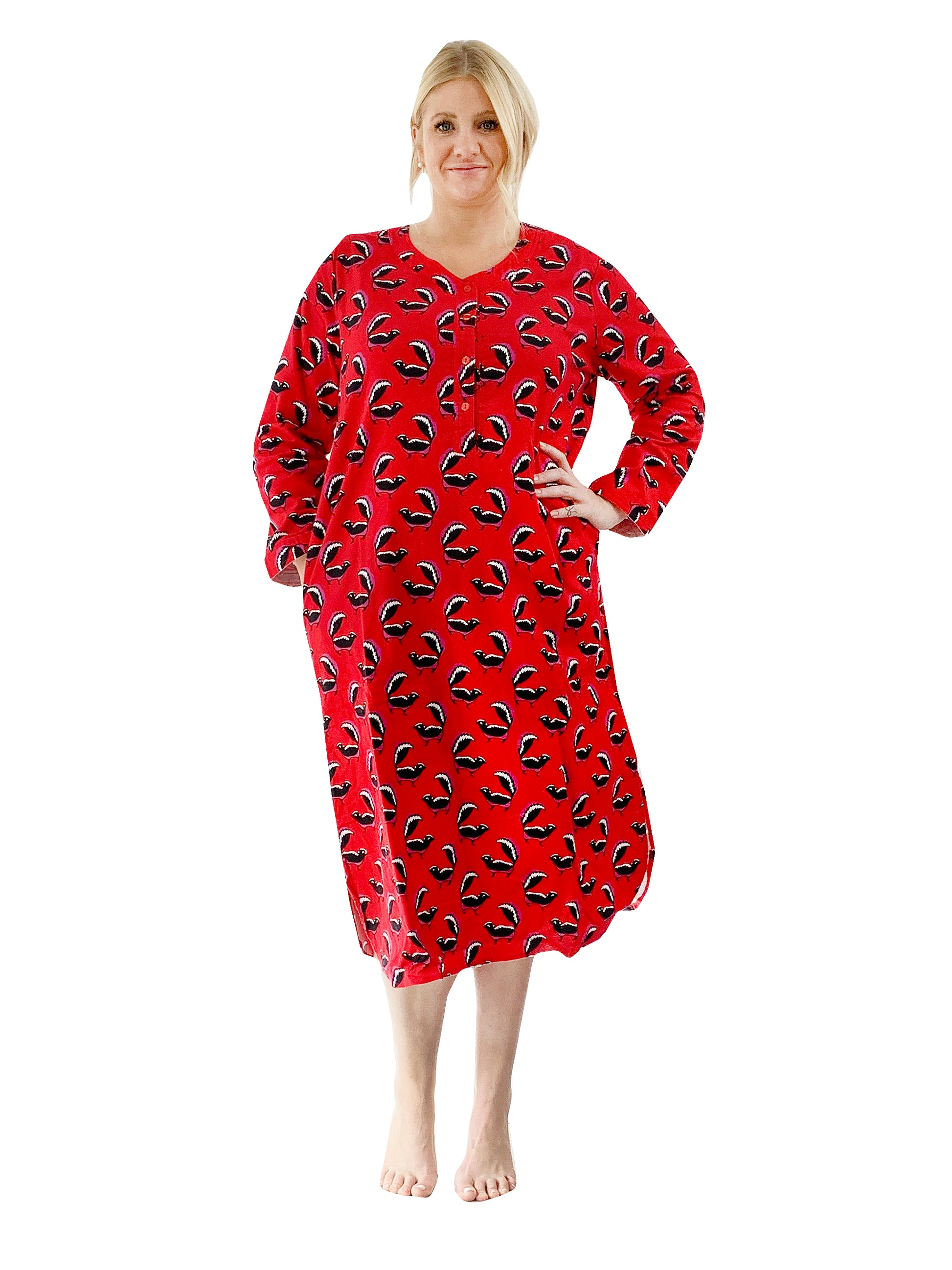 Plus Size Whimsical Skunk Flannel Henley Night Shirt - La Cera