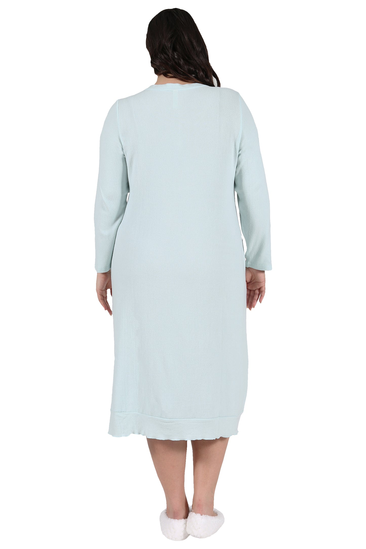 The Comfort Collection Plus Size Snap Gown - La Cera