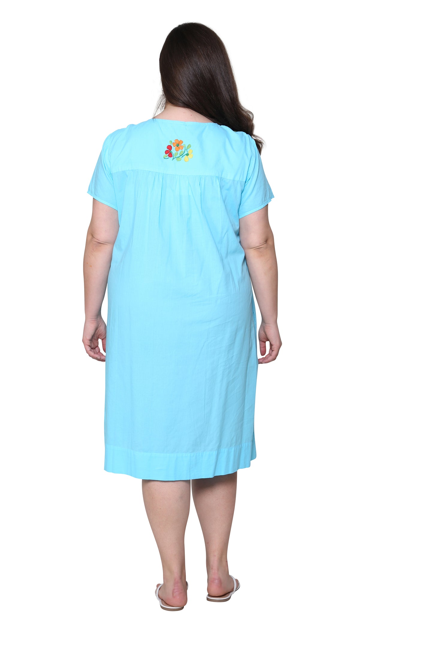 Vestido de manga corta bordado La Cera talla grande 